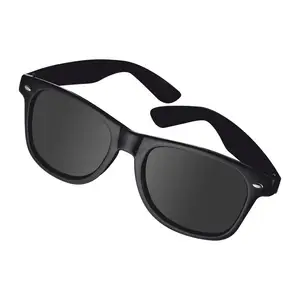 Sunglasses "nerd look"