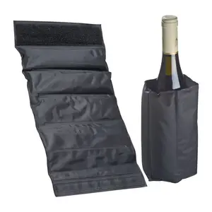 Bottle cooler with cooling pads
